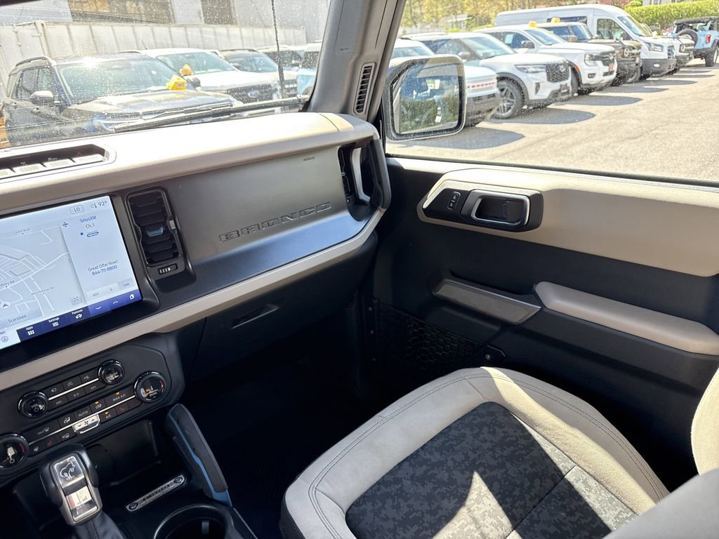 Used 2022 Ford Bronco Wildtrak image 17