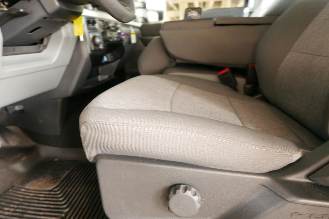 Used 2026 Ford F250 XL w/ STX Appearance Package AWD/4WD image 9