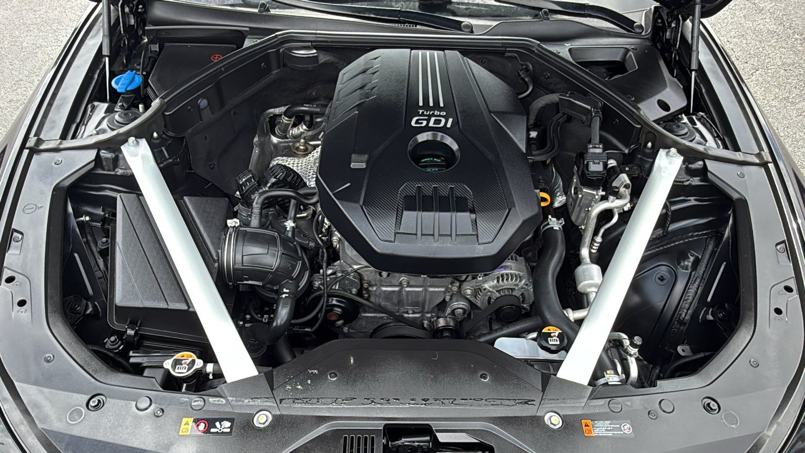 Used 2023 Genesis G70 2.0T RWD image 30