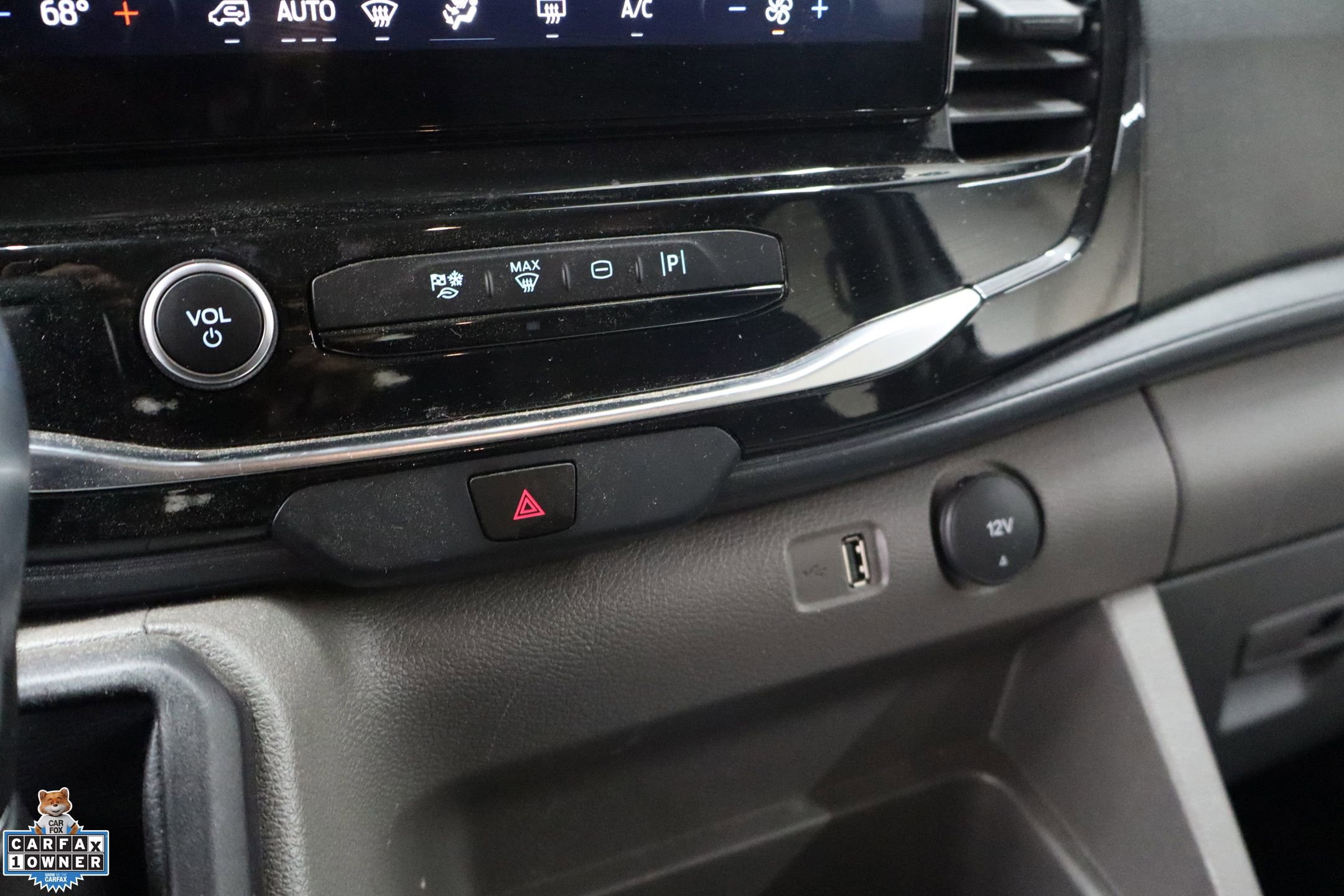 Used 2024 Ford Transit 350 XLT image 19