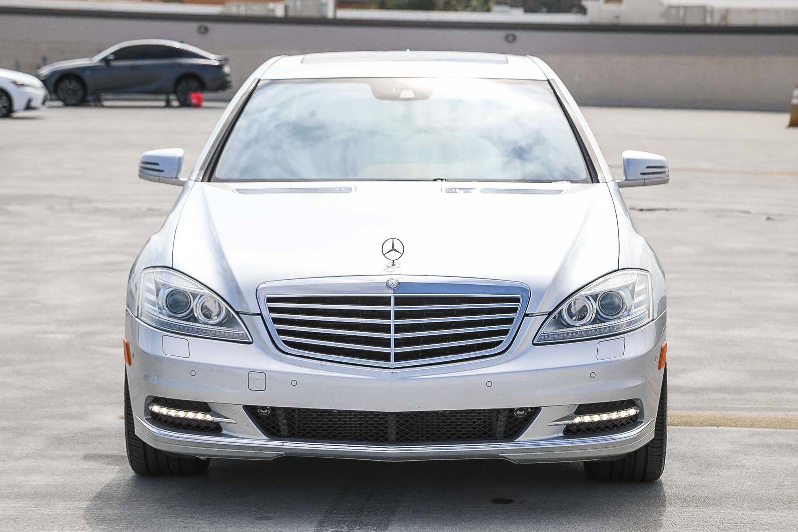 Used 2012 Mercedes-Benz S 550 image 2