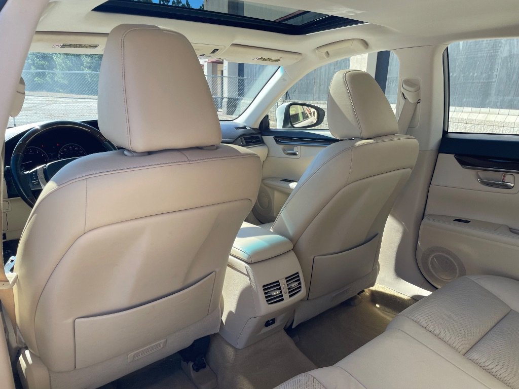 Used 2014 Lexus ES 350 Ultra Luxury w/ Luxury Package FWD image 33