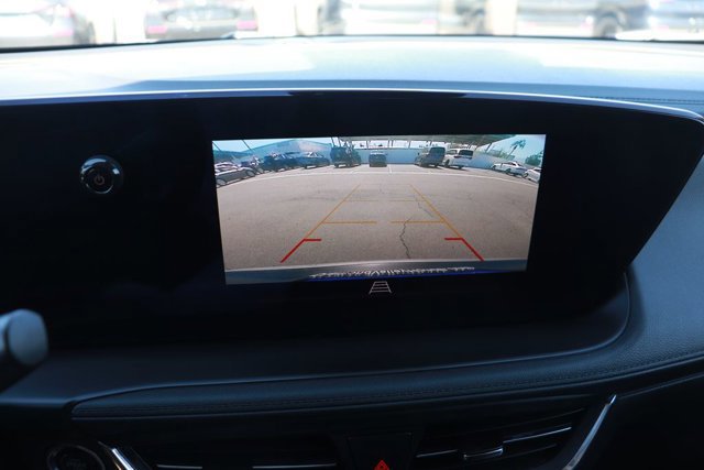 Used 2025 Buick Encore GX Preferred image 23