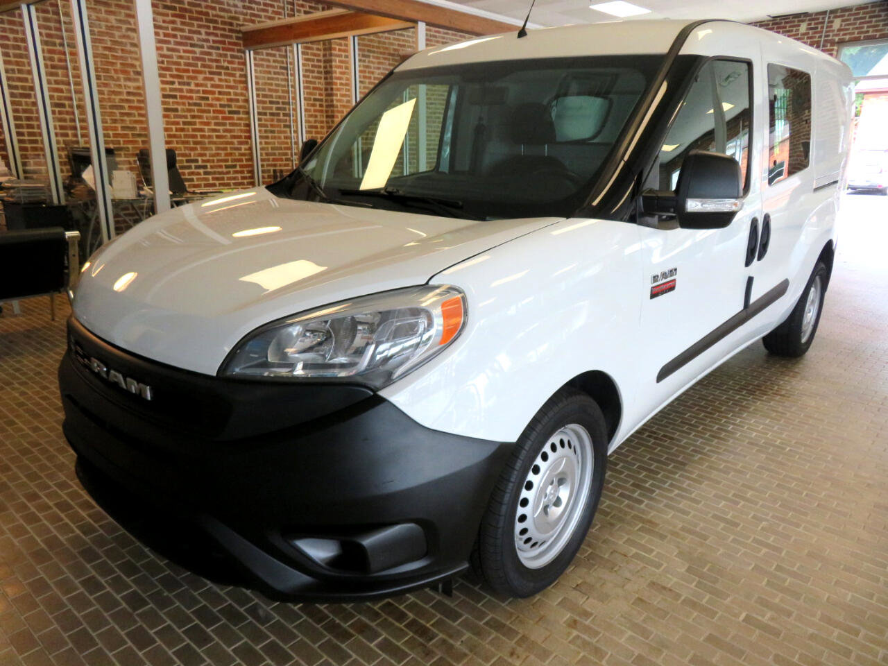 Used 2021 RAM ProMaster City Tradesman w/ Window Group 05 image 1