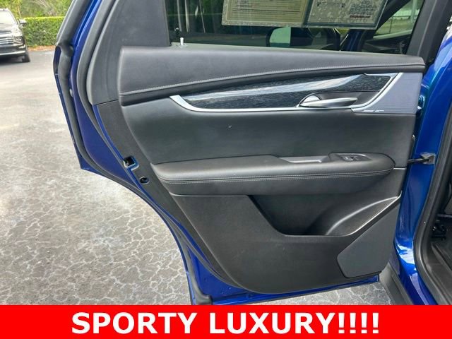 Used 2023 Cadillac XT5 Premium Luxury FWD image 13
