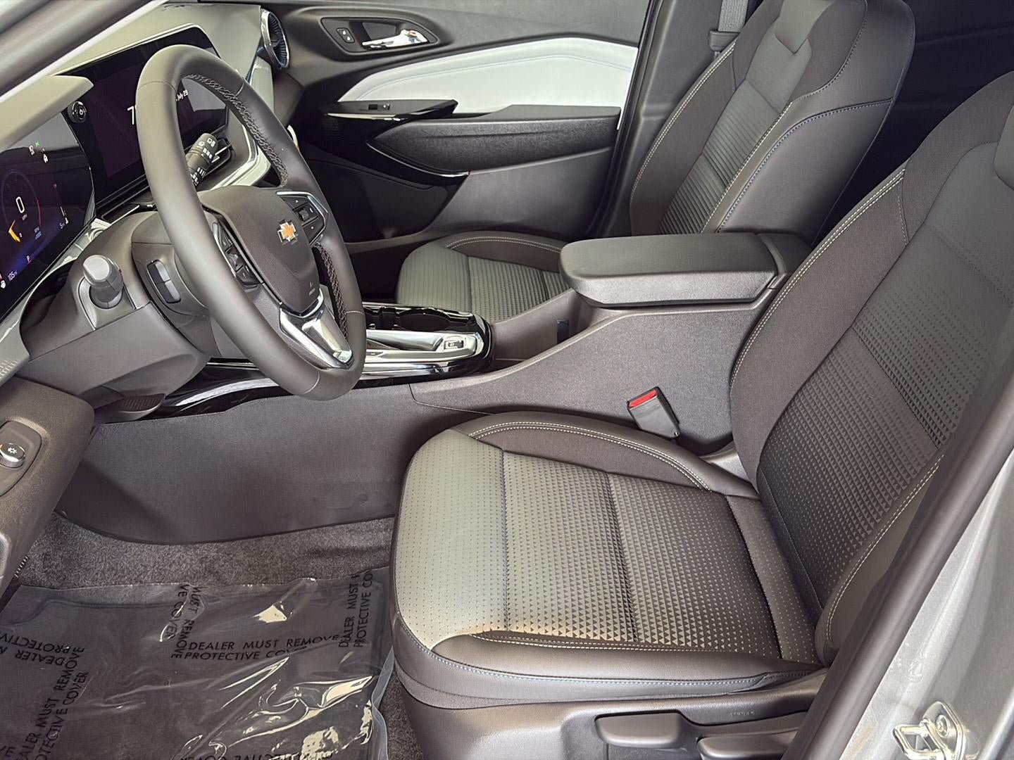 New 2026 Chevrolet Trax LT w/ Driver Confidence Package FWD image 7