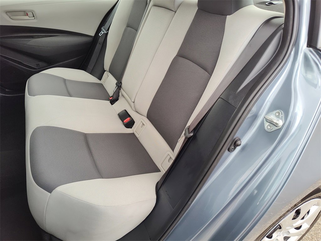 Used 2024 Toyota Corolla LE image 34