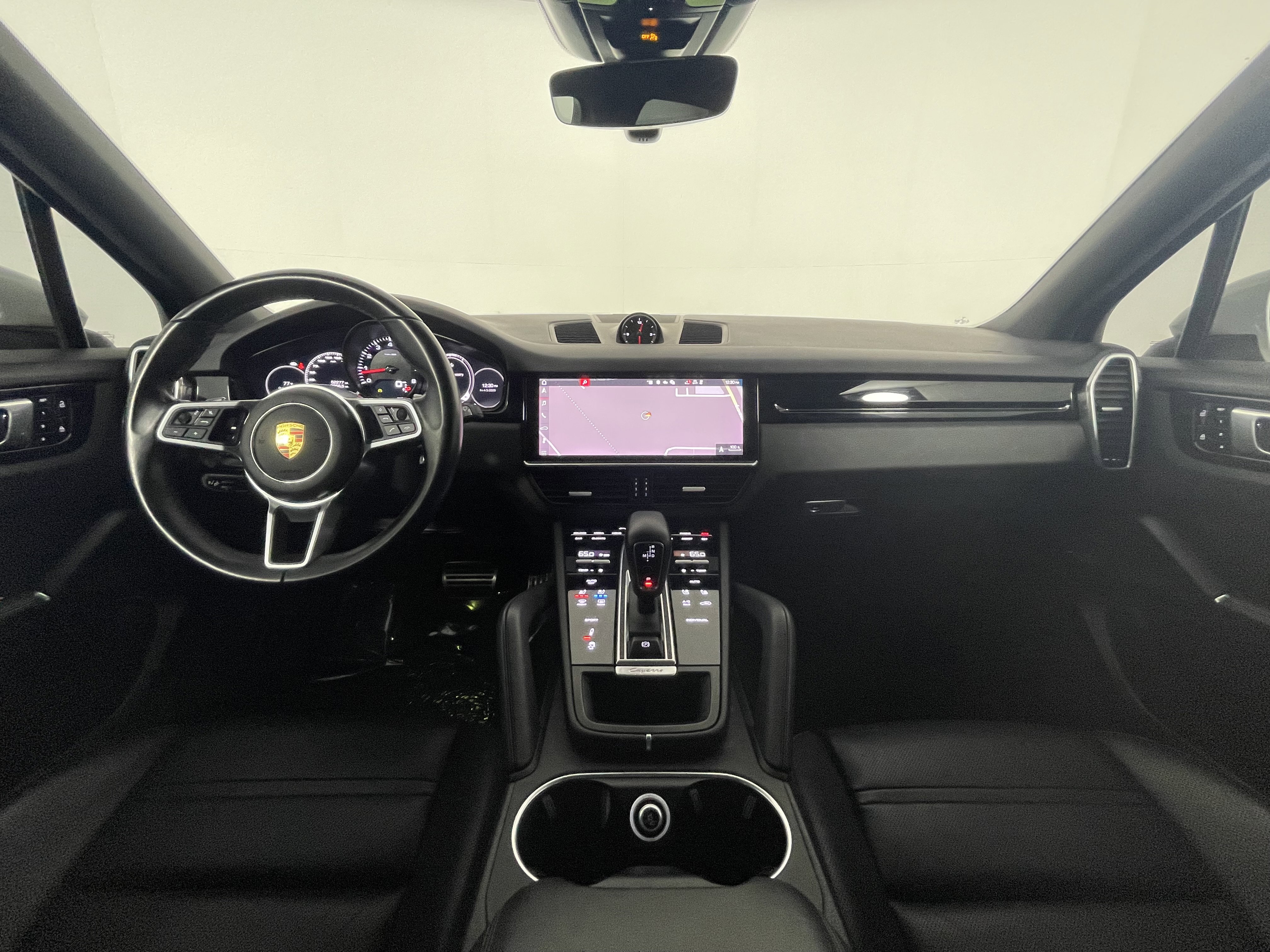 Used 2021 Porsche Cayenne S image 13