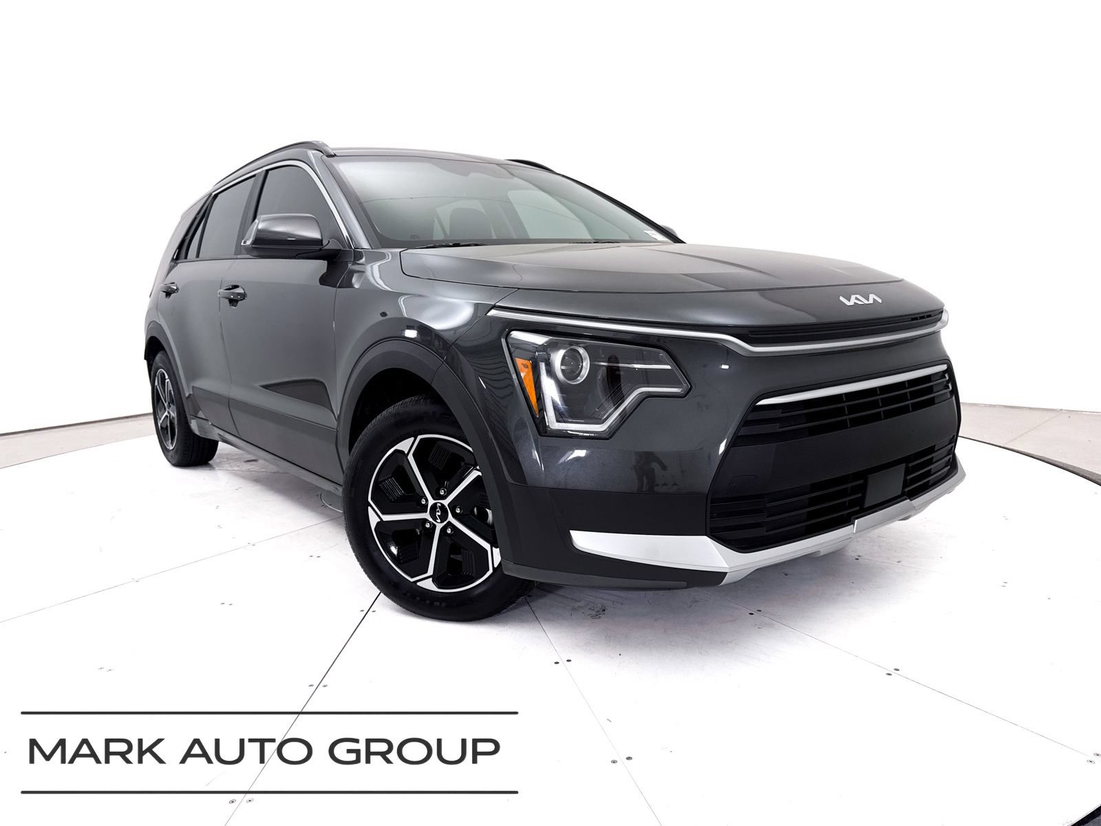 Certified 2025 Kia Niro EX FWD video 1