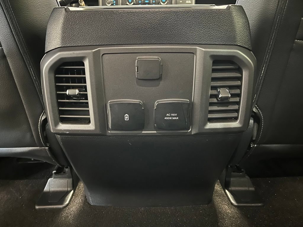 Used 2019 Ford F150 XLT w/ Equipment Group 302A Luxury AWD/4WD image 16