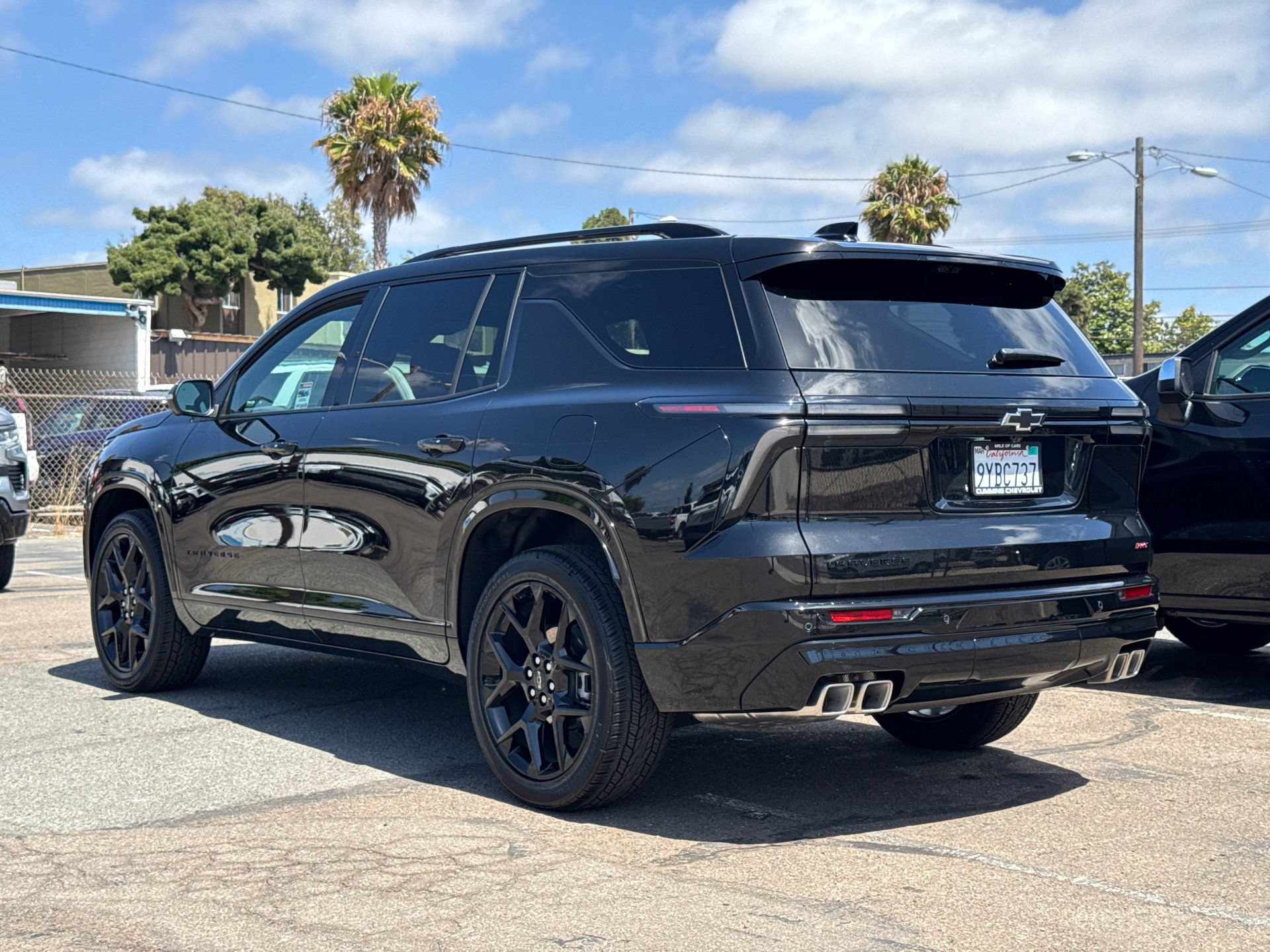 Used 2026 Chevrolet Traverse RS FWD image 11