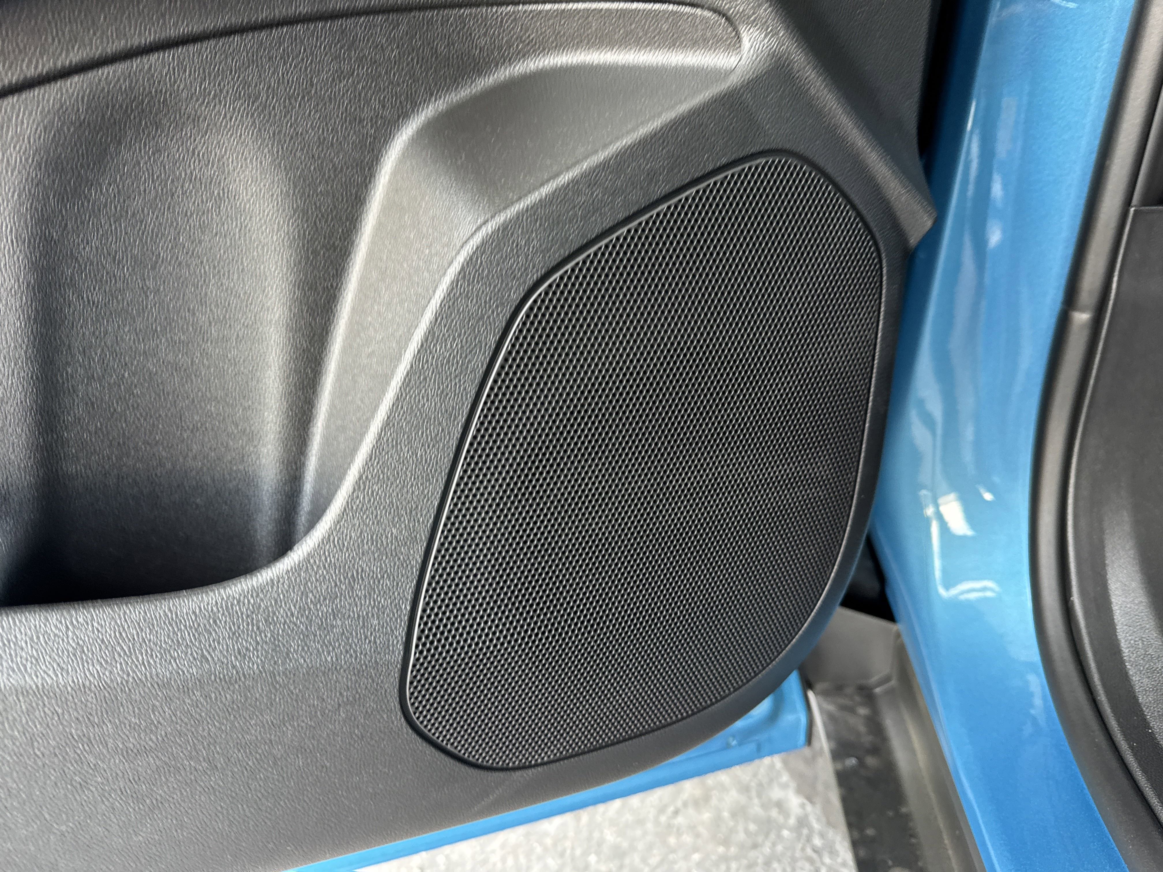 New 2025 Chevrolet Trax ACTIV w/ Driver Confidence Package image 11