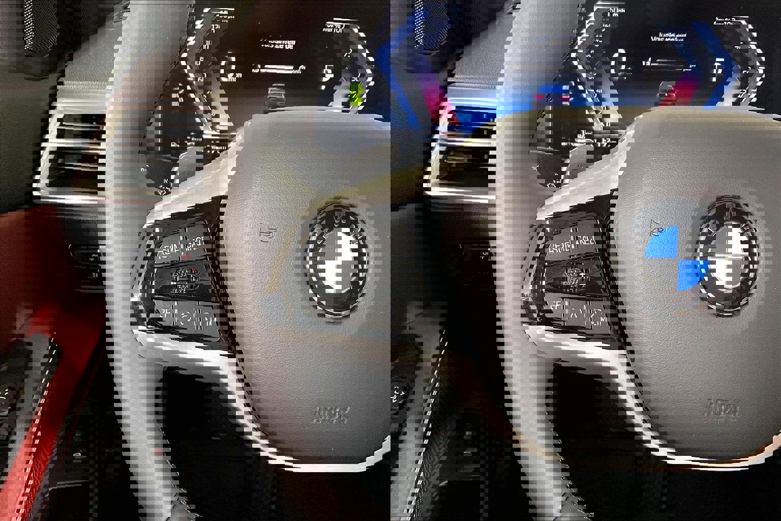 Certified 2025 BMW 330i xDrive Sedan w/ Premium Package image 18