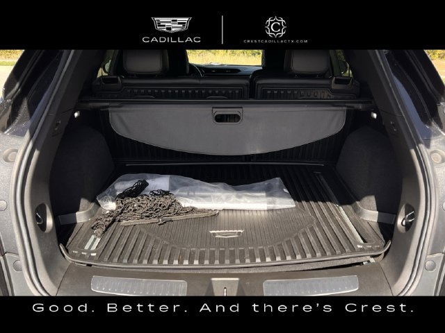 Certified 2024 Cadillac XT5 Premium Luxury w/ LPO, Floor Liner Package AWD/4WD image 33