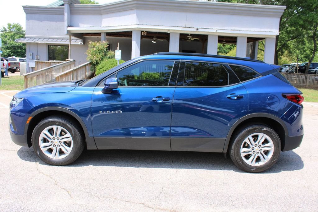 Used 2022 Chevrolet Blazer LT FWD image 4