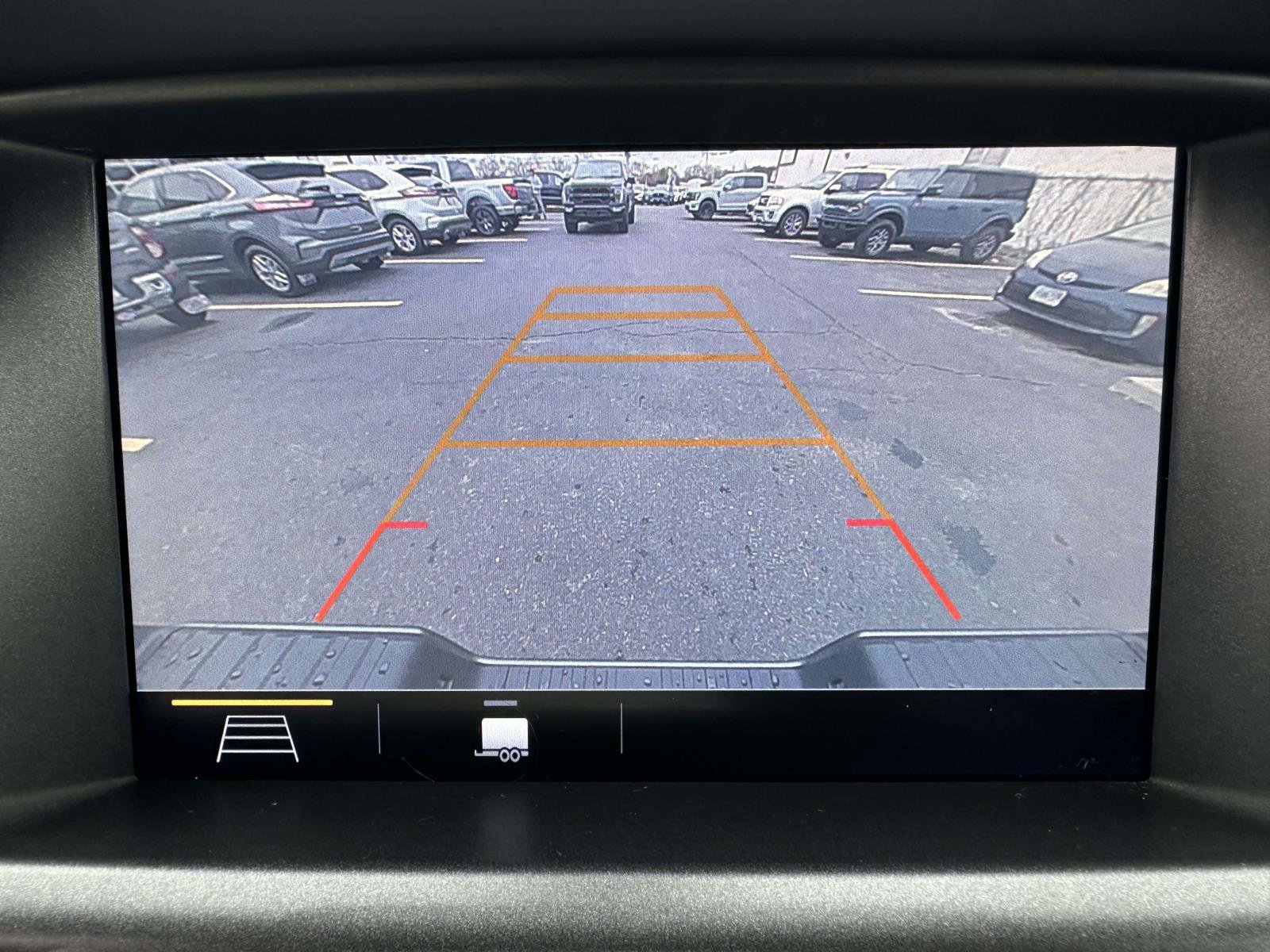 Used 2022 Chevrolet Colorado Z71 AWD/4WD image 23