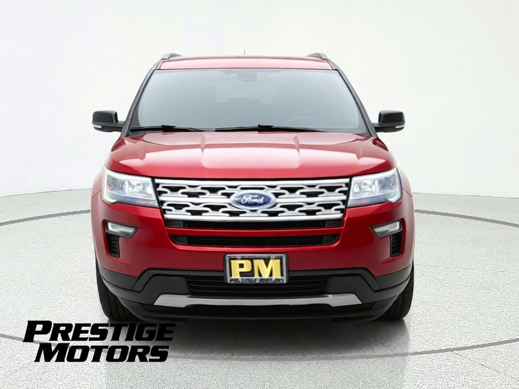 Used 2018 Ford Explorer XLT w/ Equipment Group 201A AWD/4WD image 2