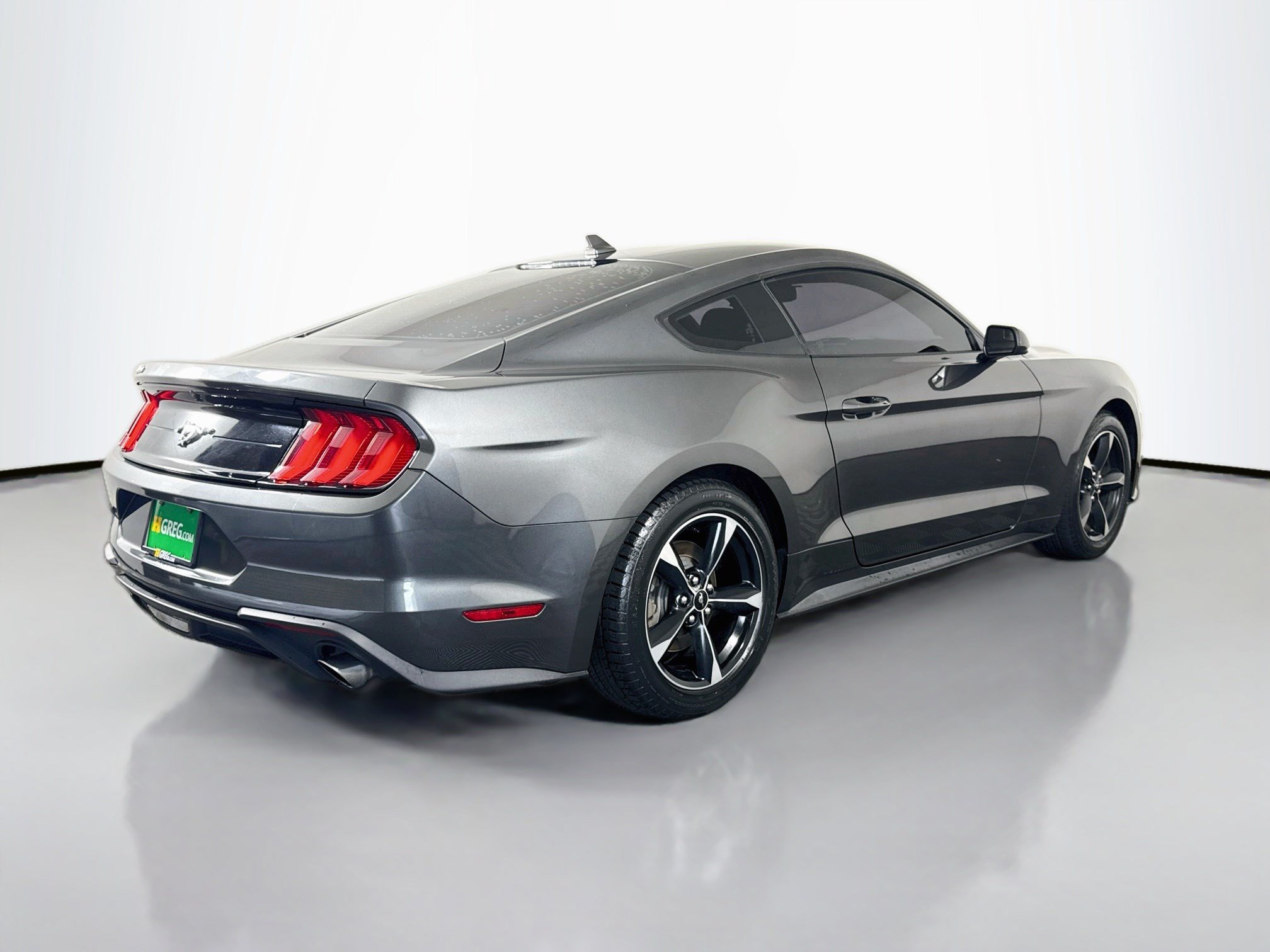 Used 2020 Ford Mustang Coupe RWD image 10