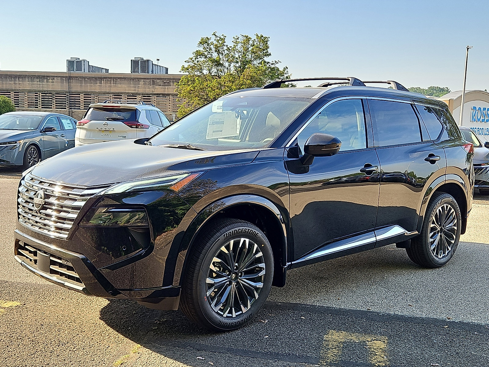 New 2026 Nissan Rogue Platinum AWD/4WD image 3