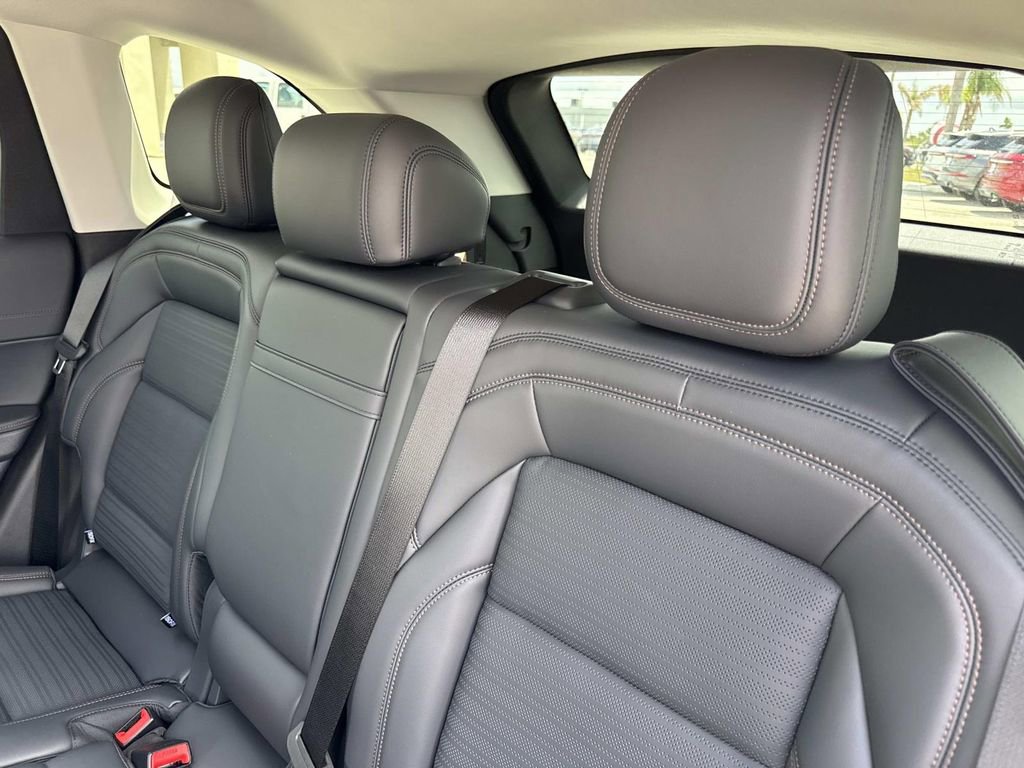 New 2026 Lincoln Nautilus Reserve w/ Jet Appearance Package AWD/4WD image 14