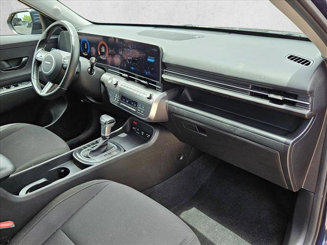 Used 2025 Hyundai Kona SEL FWD image 21