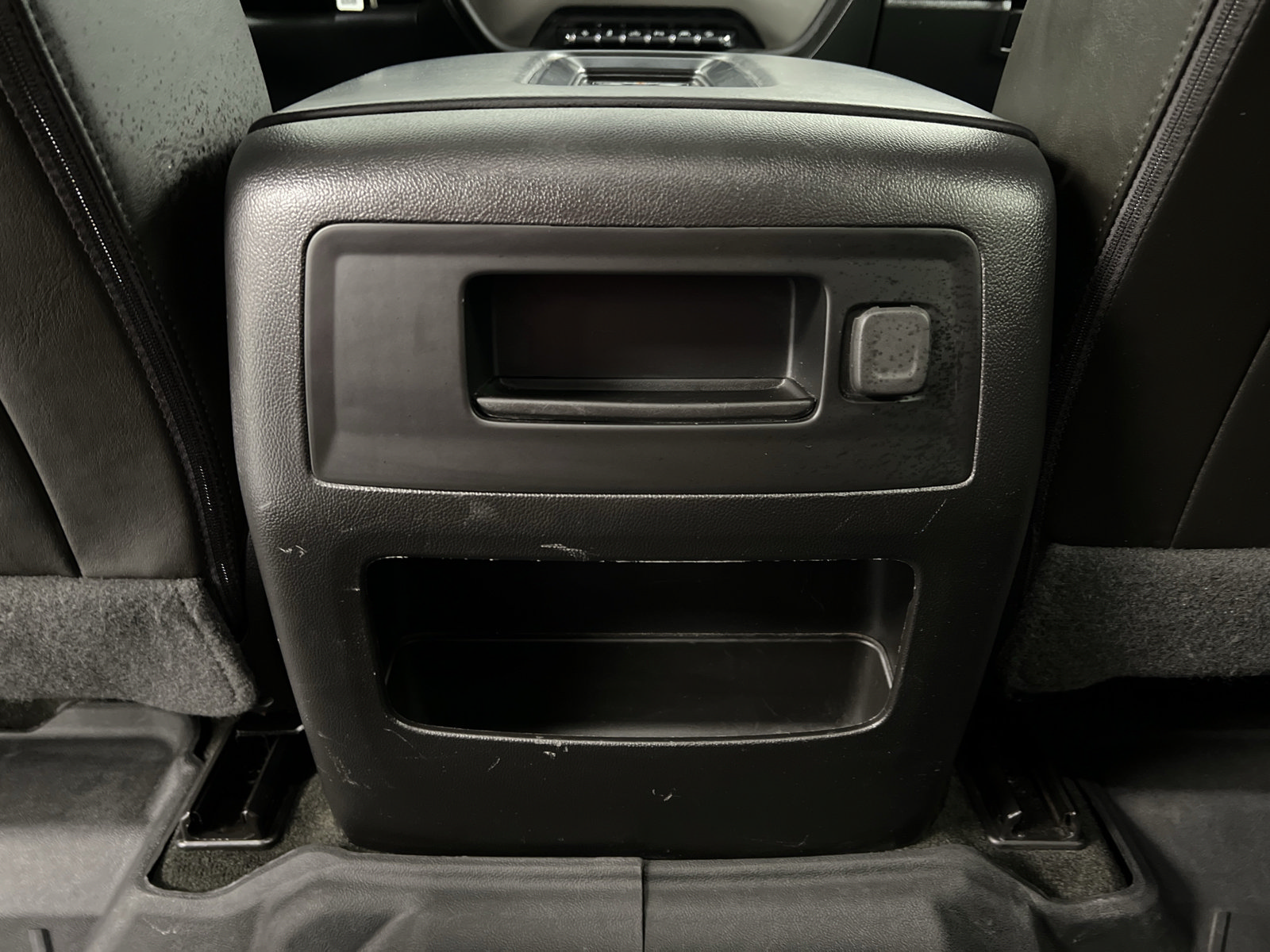 Used 2018 GMC Sierra 1500 Denali AWD/4WD image 35