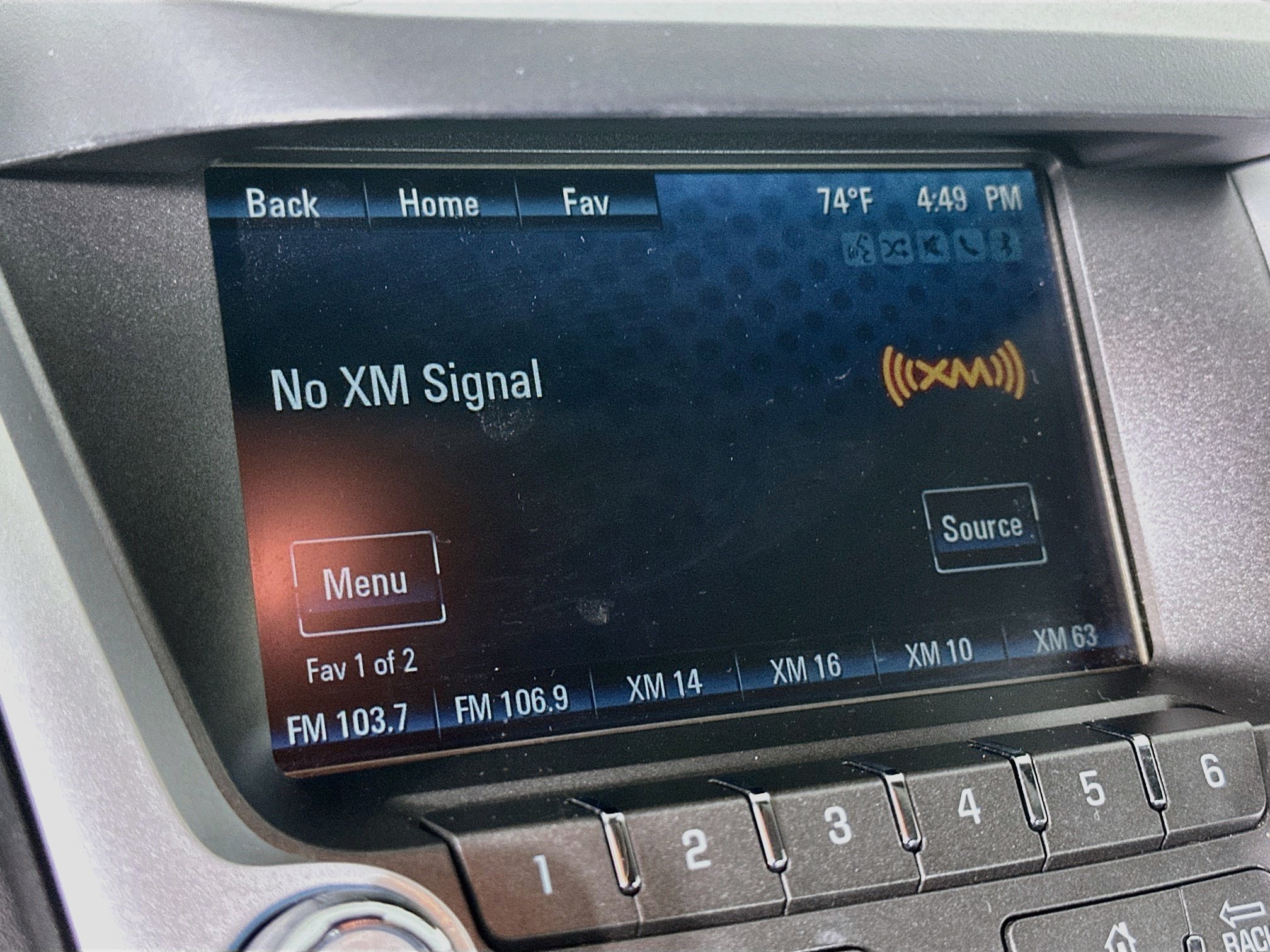 Used 2015 Chevrolet Equinox LT w/ Driver Convenience Package FWD image 19