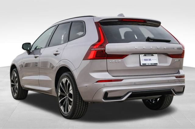 Used 2026 Volvo XC60 B5 Plus w/ Climate Package PRO AWD/4WD image 8