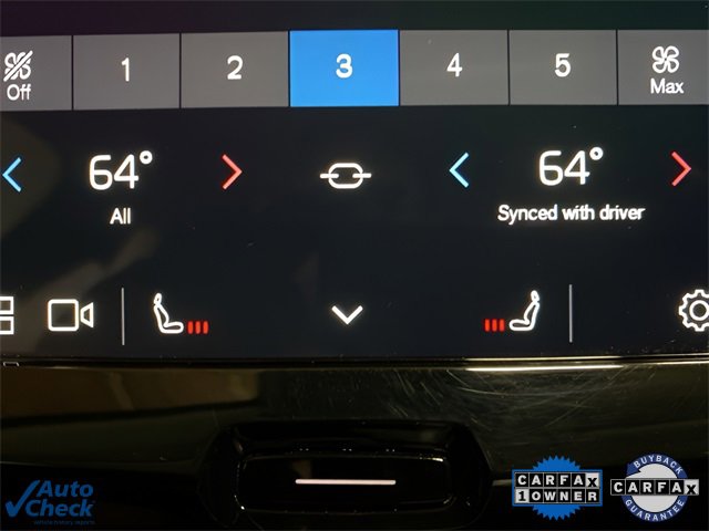 Used 2025 Volvo XC60 B5 Core image 41