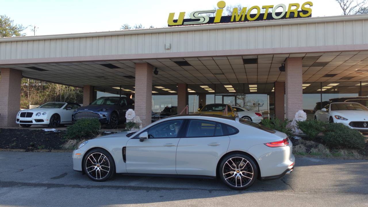 Used 2023 Porsche Panamera 4 w/ Premium Package image 23