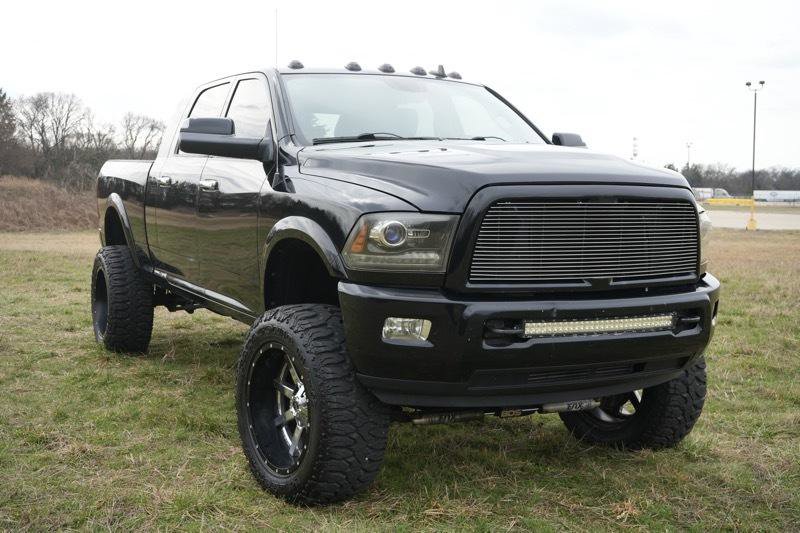 Used 2014 RAM 3500 Laramie w/ Convenience Group image 4