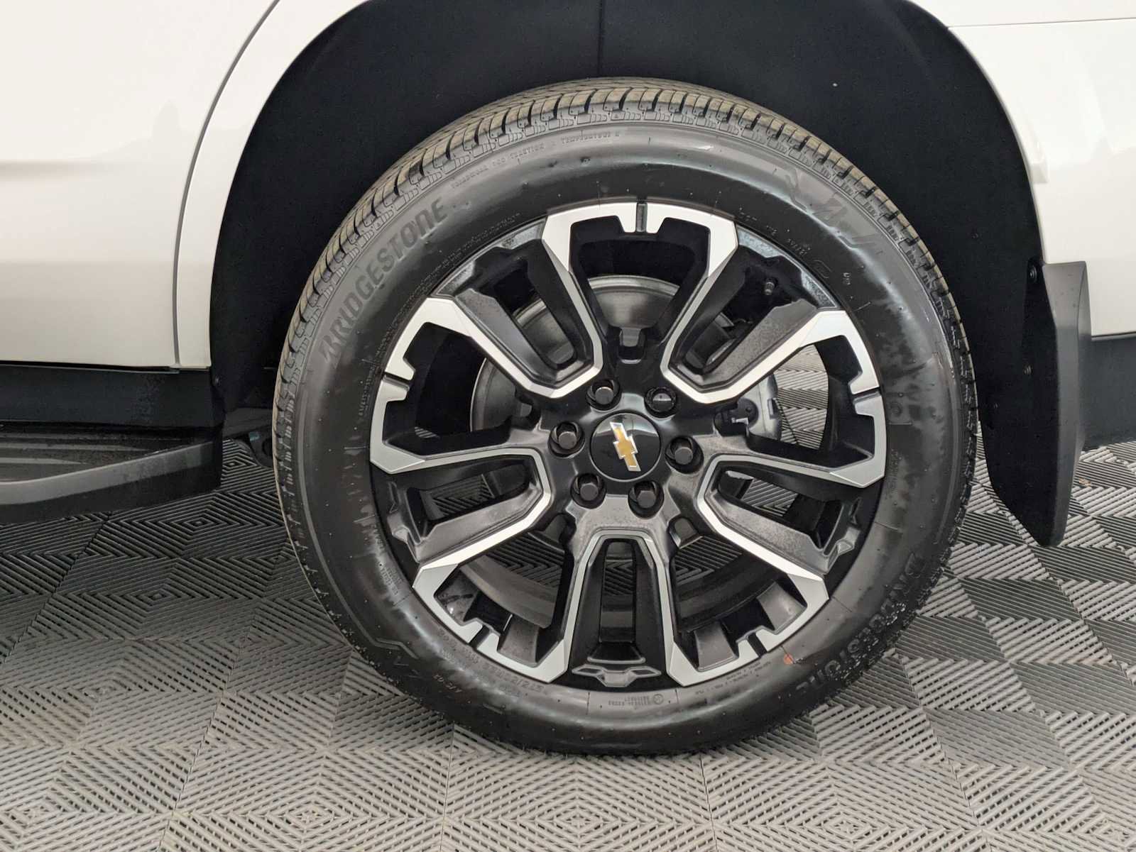 New 2025 Chevrolet Tahoe Premier AWD/4WD image 14