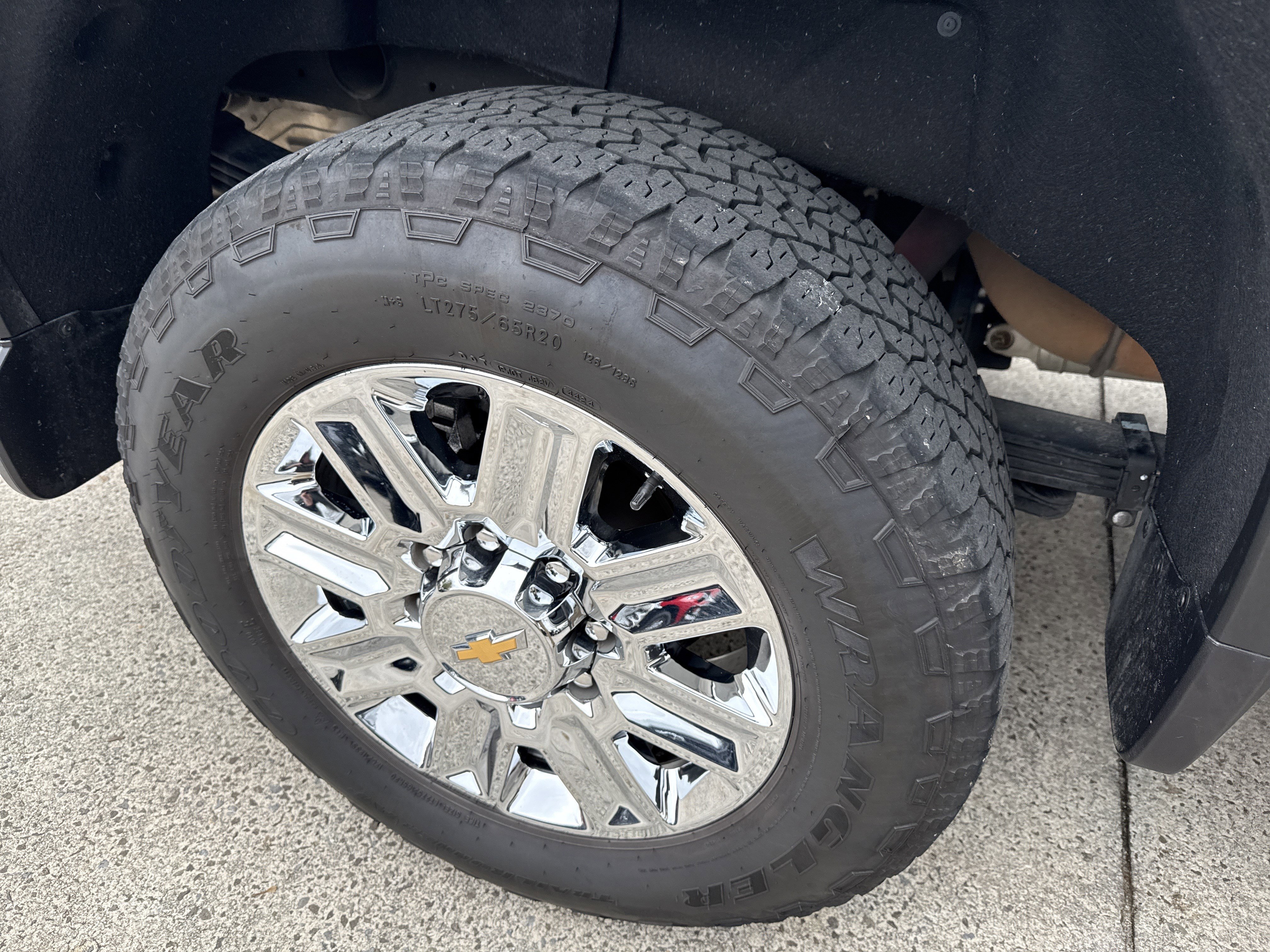 Used 2024 Chevrolet Silverado 2500 High Country w/ Technology Package image 20