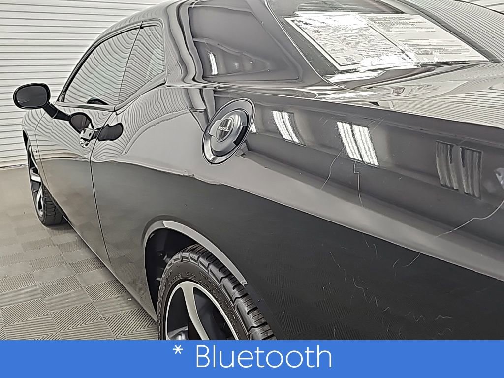 Used 2016 Dodge Challenger R/T image 7