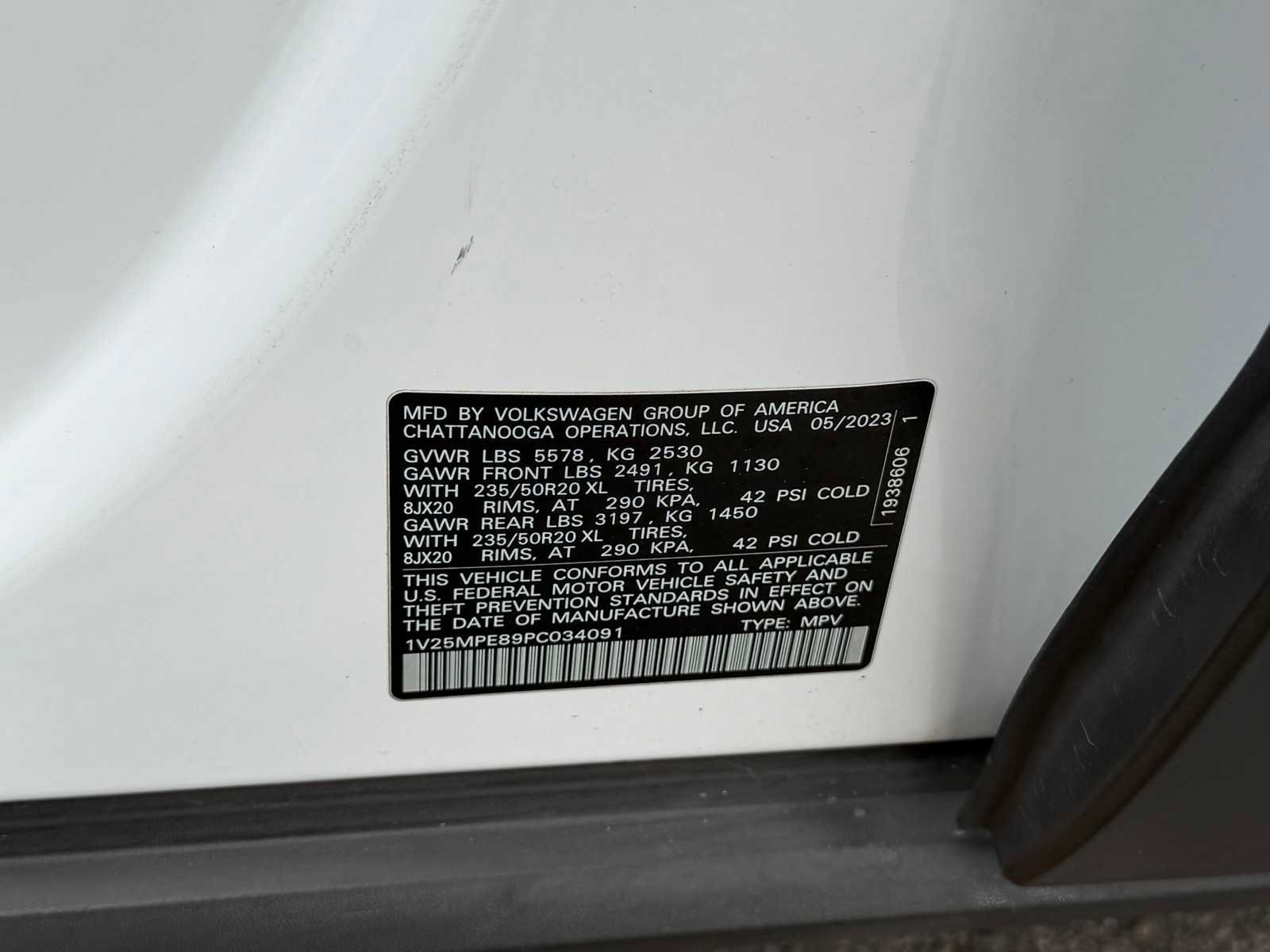 Used 2023 Volkswagen ID.4 S RWD image 36