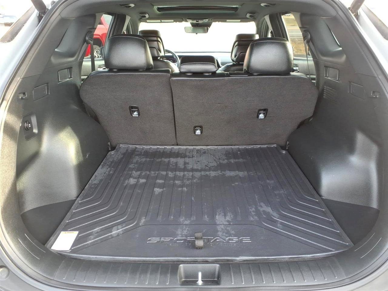 Used 2023 Kia Sportage X-Line w/ X-Line Premium Package image 7