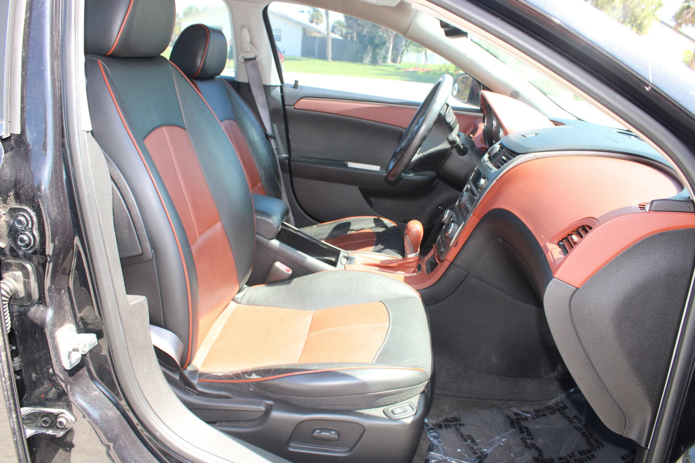 Used 2008 Chevrolet Malibu LTZ FWD image 22