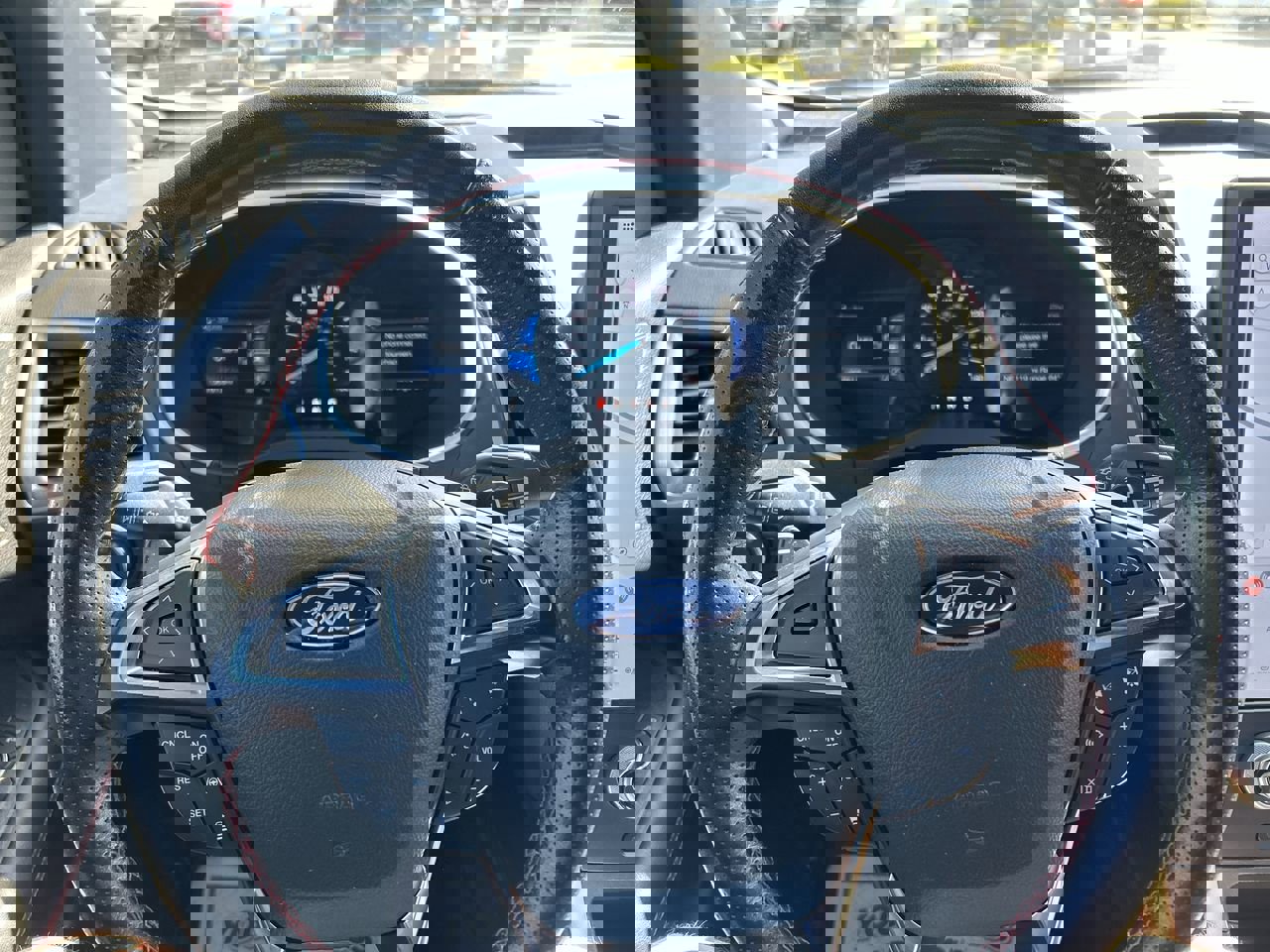 Used 2021 Ford Edge ST-Line AWD/4WD image 24