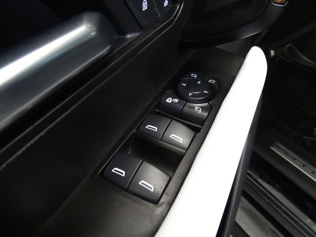 Used 2025 GMC Hummer EV 2X w/ LPO, Sport Package image 10