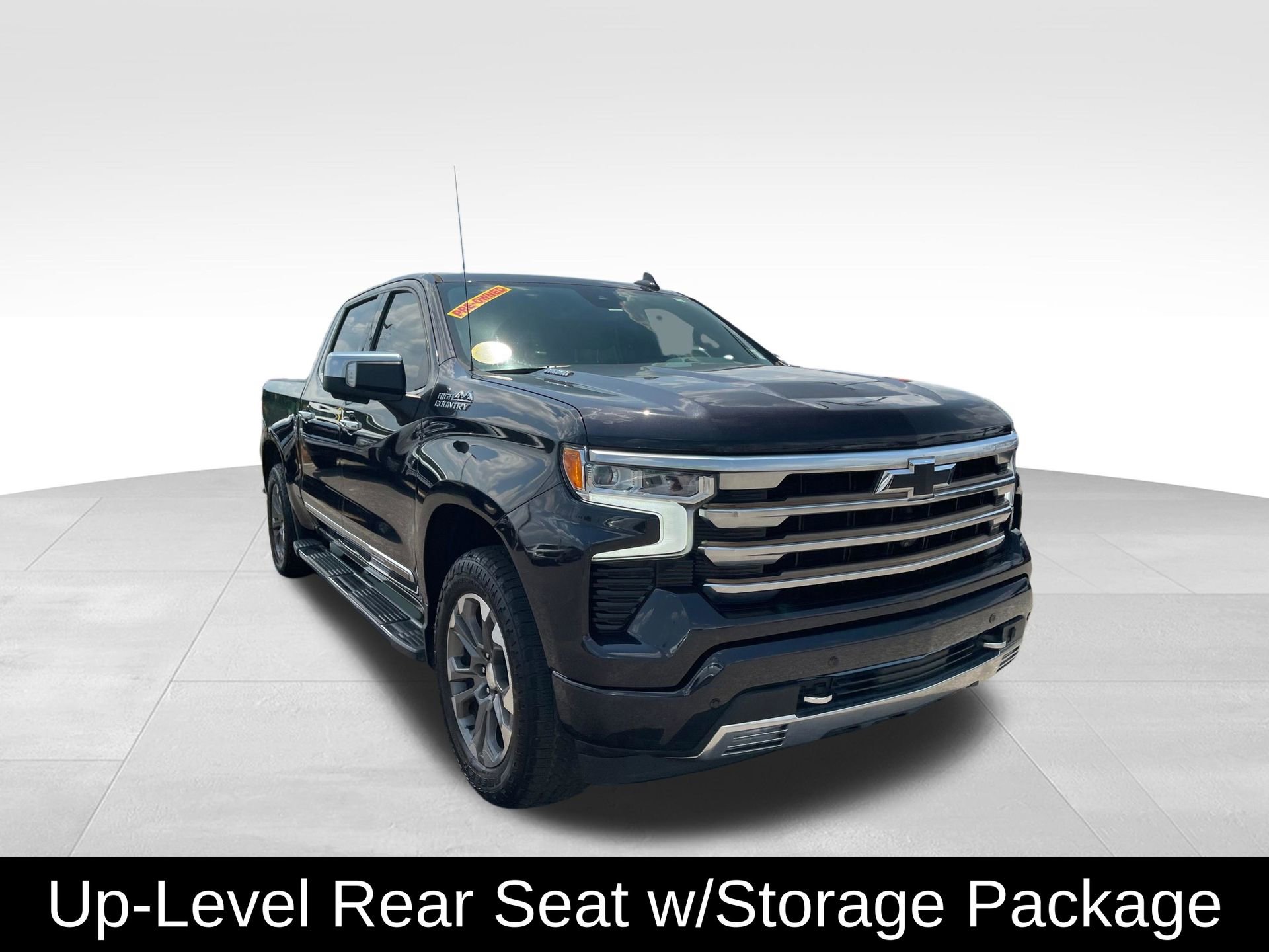 Used 2022 Chevrolet Silverado 1500 High Country w/ Z71 Off-Road Package AWD/4WD image 3