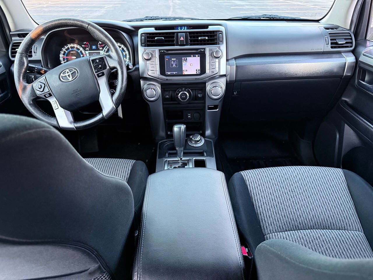 Used 2014 Toyota 4Runner SR5 image 4