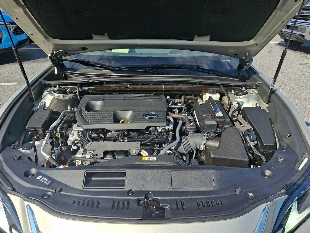 Used 2022 Lexus ES 250 w/ Premium Package AWD/4WD image 32