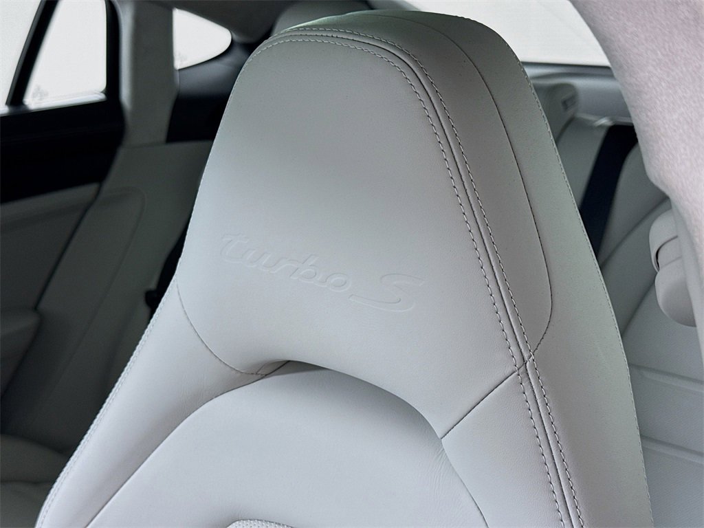 Used 2023 Porsche Panamera Turbo S image 15
