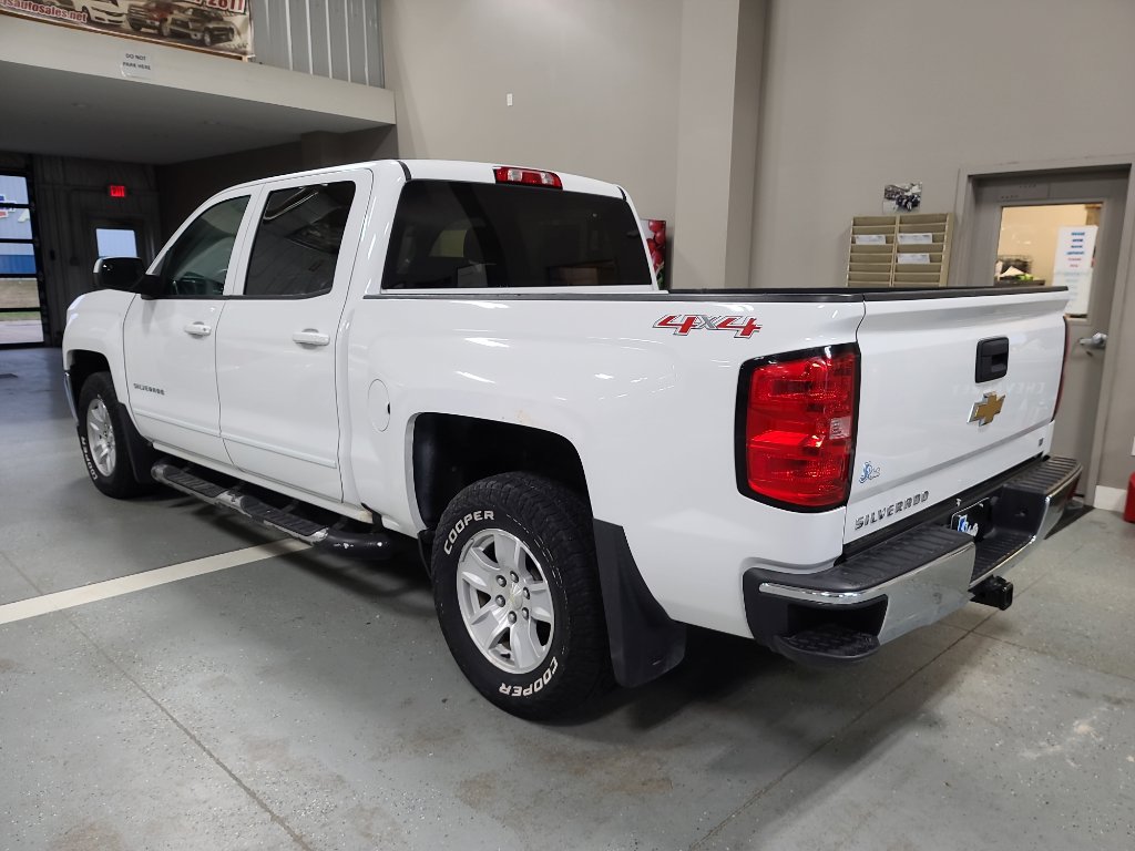 Used 2017 Chevrolet Silverado 1500 LT w/ Trailering Package image 5
