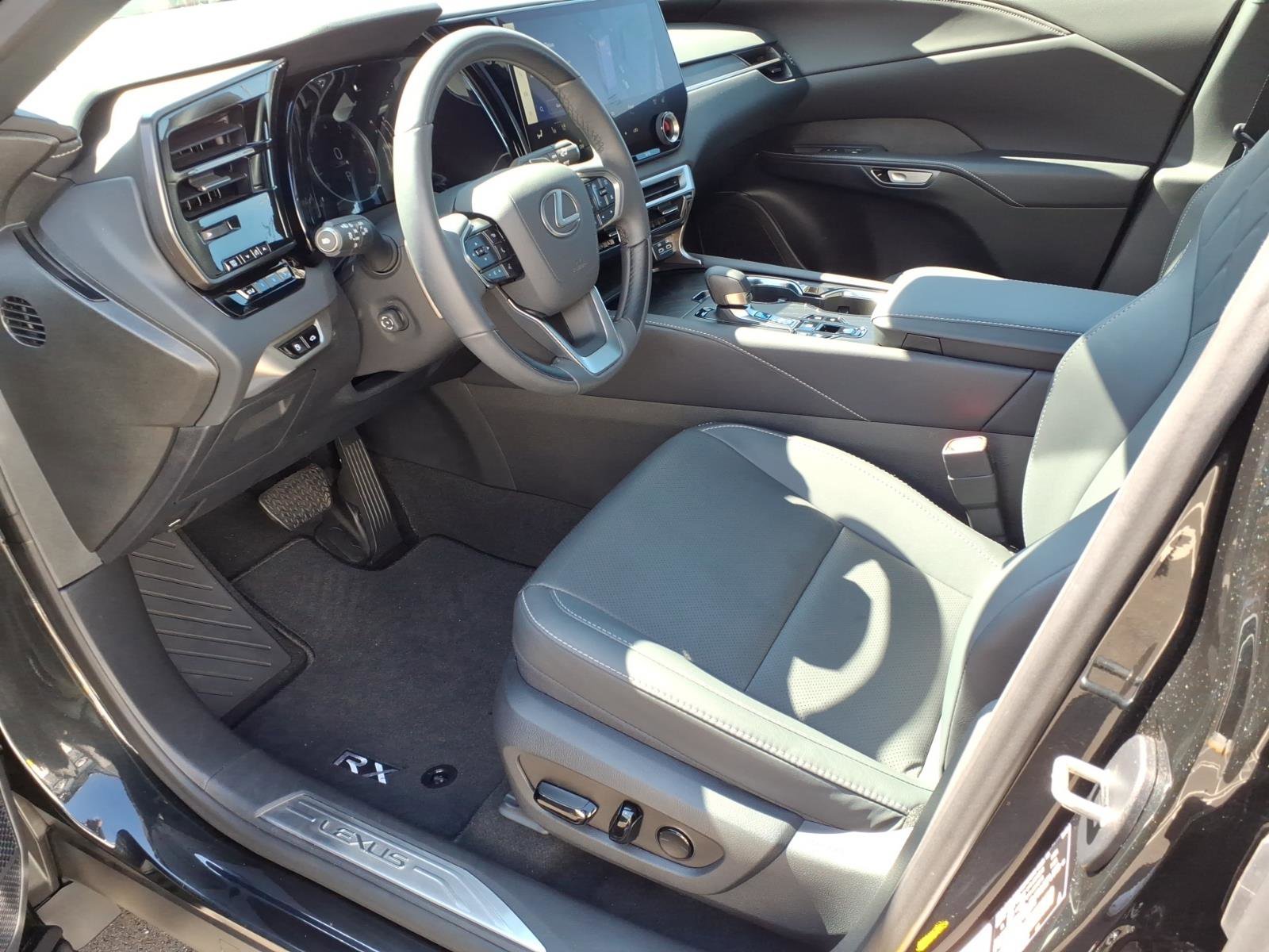 Used 2024 Lexus RX 350 Premium w/ Accessory Package (Z1) AWD/4WD image 15