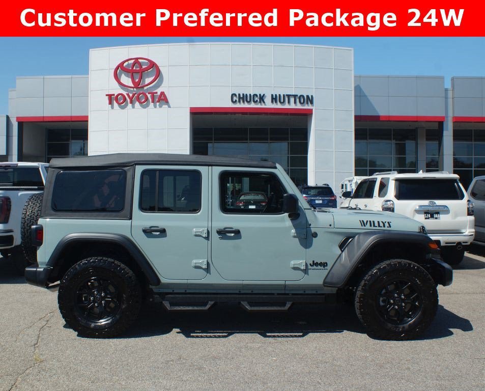 Used 2026 Jeep Wrangler Unlimited Sport AWD/4WD image 1