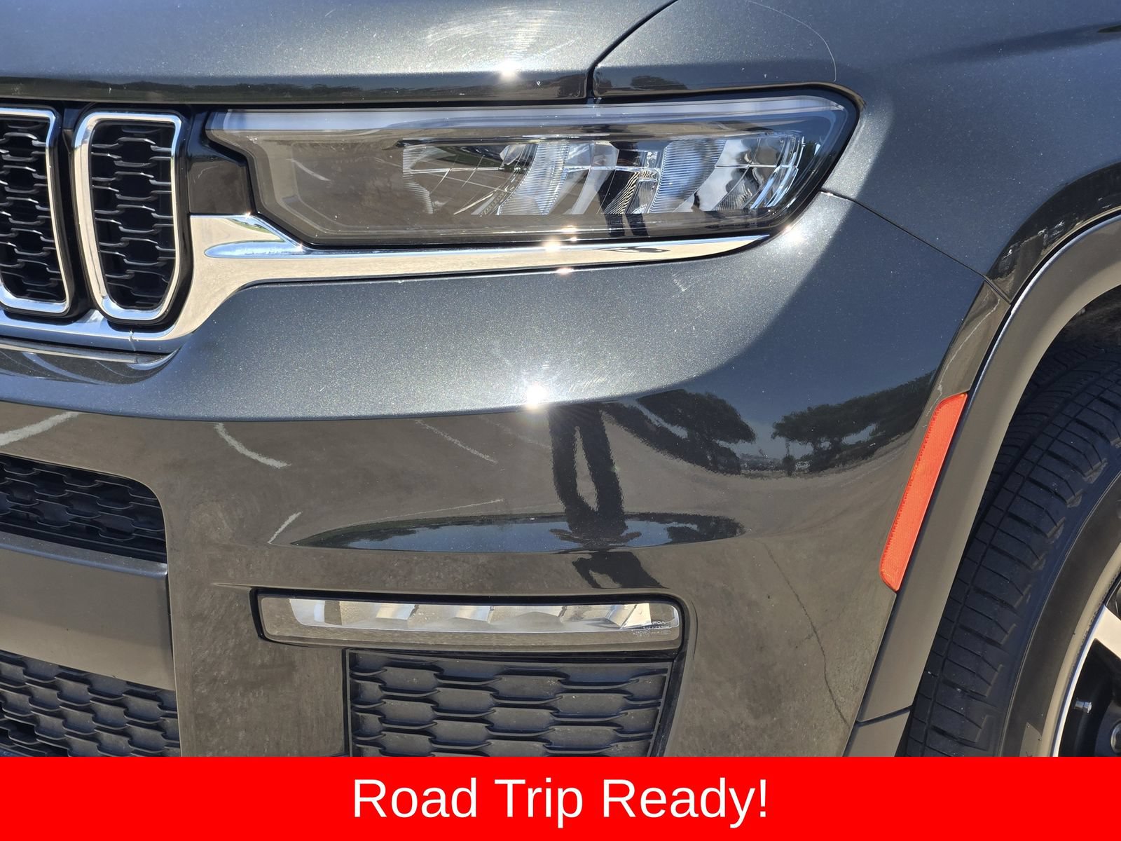 Used 2024 Jeep Grand Cherokee L Limited w/ MOPAR Finishing Package AWD/4WD image 8