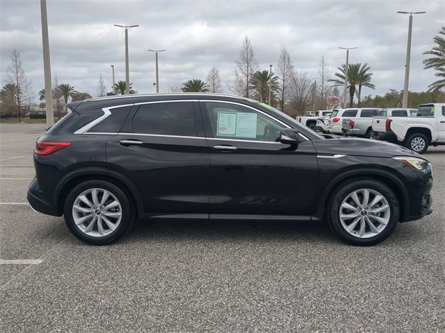 Used 2019 INFINITI QX50 Essential w/ Premium Heat Package image 3