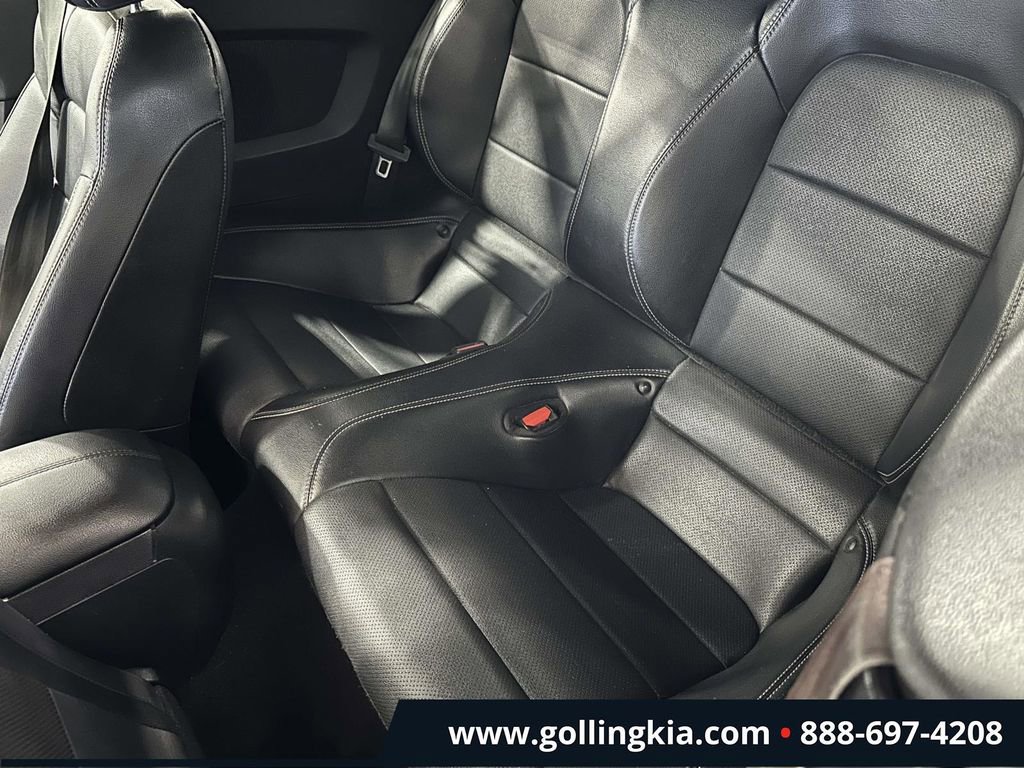 Used 2021 Ford Mustang Premium image 8