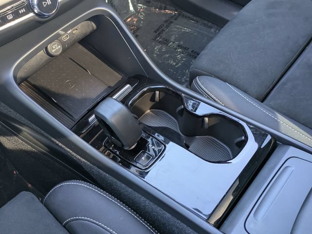 Certified 2023 Volvo C40 P8 Recharge Ultimate AWD/4WD image 24
